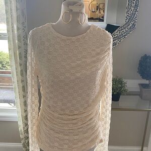 Women's VICI Cream Lace Long-Sleeve Top w/ PrimaRose 14KT Gold Plated Earrings